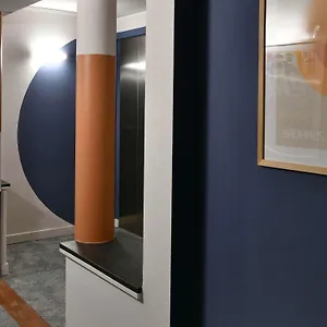 Hotel Aero44 Airport, Charleroi